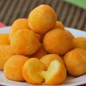 Bolinho de Queijo